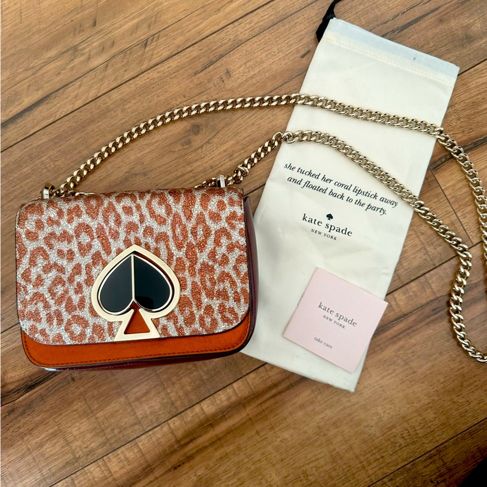 Kate Spade NY Nicola Italian Leather Metallic Leopard Twist Lock Purse